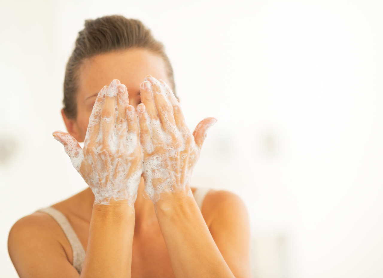 Szare mydło nadaje się do mycia twarzy