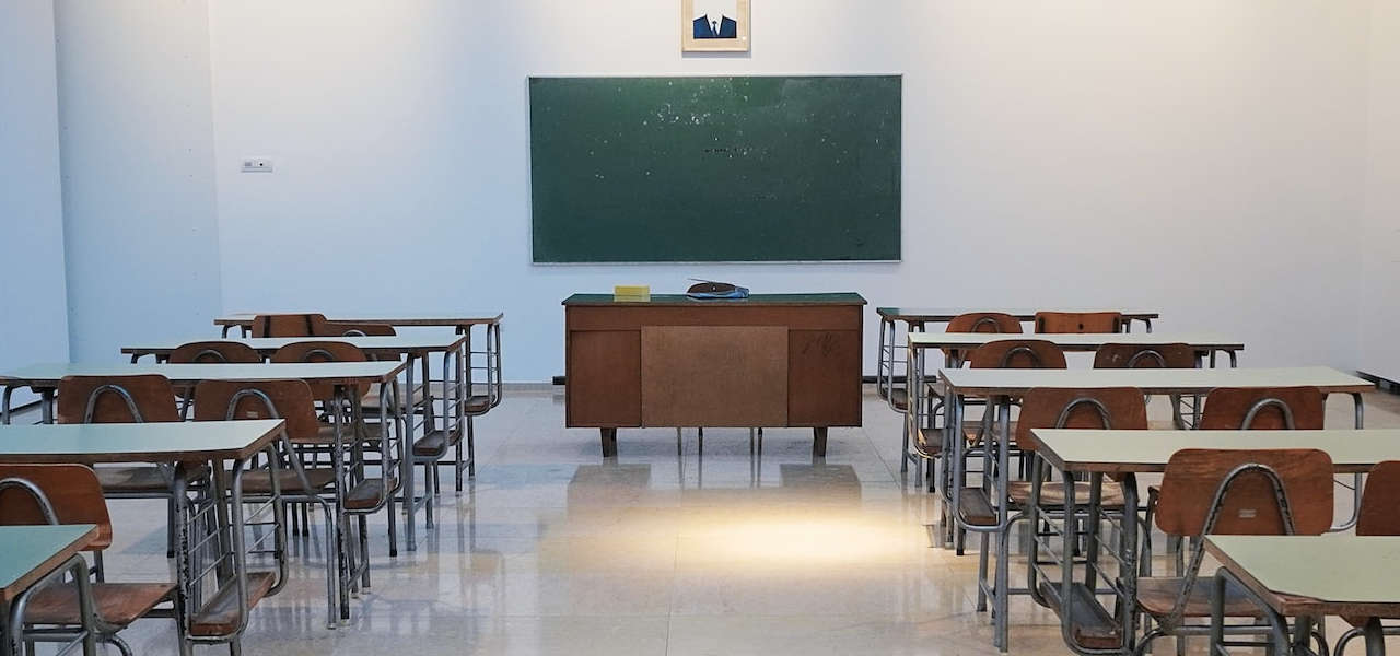 Podwyżki dla nauczycieli od 1 września 2022 roku – ile zyskają?