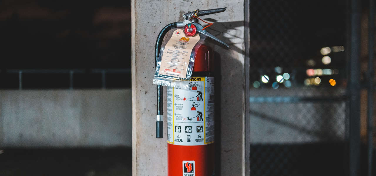 Szybko reaguj na zagrożenie pożarowe - Systemy przeciwpożarowe w Twoim domu i biznesie