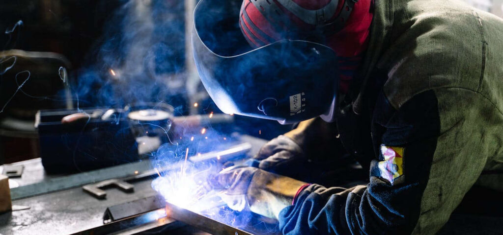 Spawanie aluminium metodą TIG – kluczowe zasady i praktyczne porady Spawanie aluminium metodą TIG – kluczowe zasady i praktyczne porady