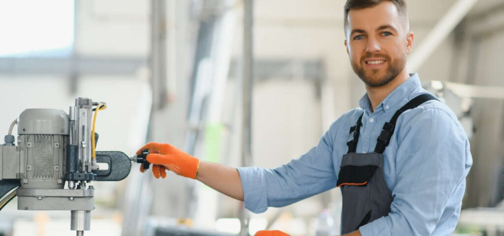 Korzyści z automatyzacji produkcji: Jak zmniejszyć koszty i zwiększyć jakość? Korzyści z automatyzacji produkcji: Jak zmniejszyć koszty i zwiększyć jakość?